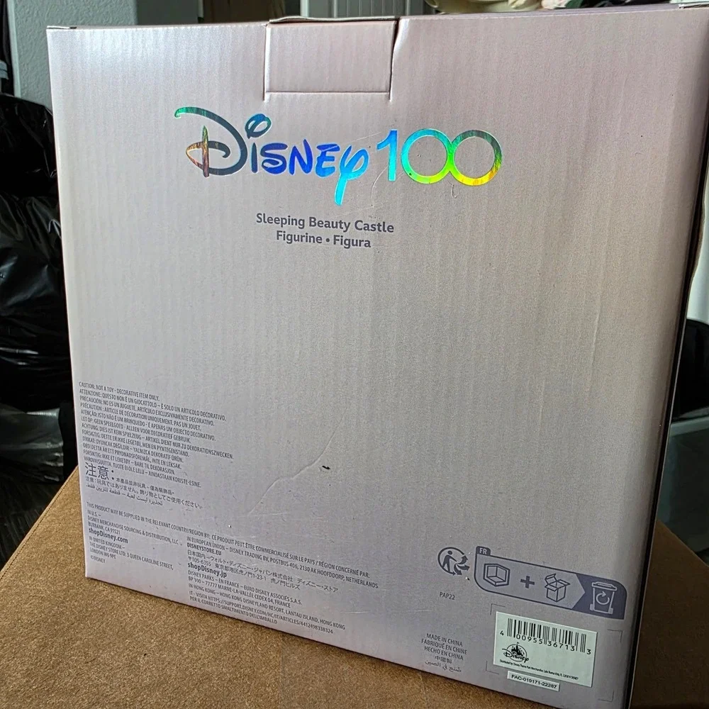 Disney 100 Sleeping Beauty Castle Figurine‎ Disneyland Tinkerbell Collectible